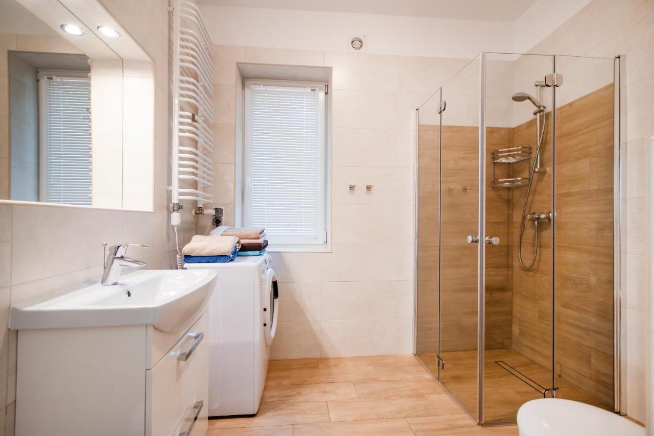 Apartament Pod Zaglem Z Widokiem Na Jezioro, Oczy Mazur Гижицко Экстерьер фото